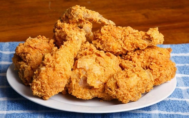 Gà Rán - Trà Sữa Yuki - 130 Hai Bà Trưng