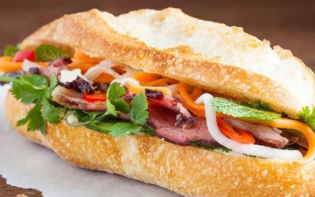Bánh Mì Thịt Nướng & Cơm Gà Lâm Mập - Âu Cơ