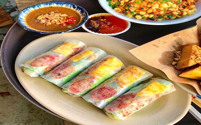 Bò Bía & Ăn Vặt Q4 - Thanh Tâm