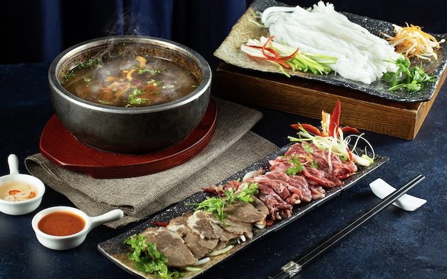 Phở Bát Đá 4H - 336 Nguyễn Công Hoà