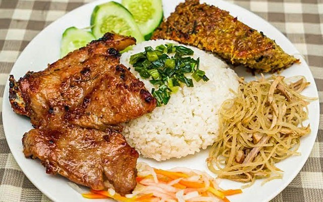 Cơm Tấm 244 - Phạm Ngọc Thạch