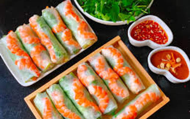 GỎI CUỐN FAMILY - Bún Trộn, Mỳ Trộn & Nem Nướng Nha Trang - 256 Bạch Đằng