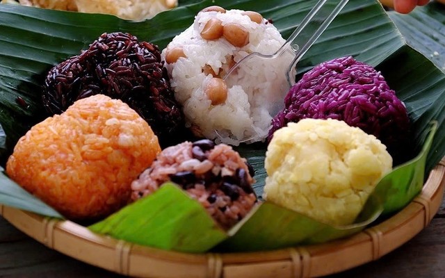 Xôi Quyết - Xôi Gà, Xôi Thịt Nướng & Xôi Chay - Lê Sát