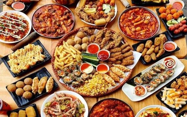 Bếp Nhà Lanh Tống - Thế Giới Ăn Vặt - Phú Thọ Hoà
