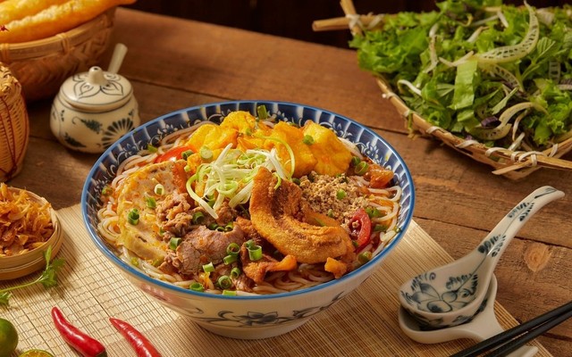 Huyền Anh Bún Riêu Cua Tóp Mỡ - Cương Kiên