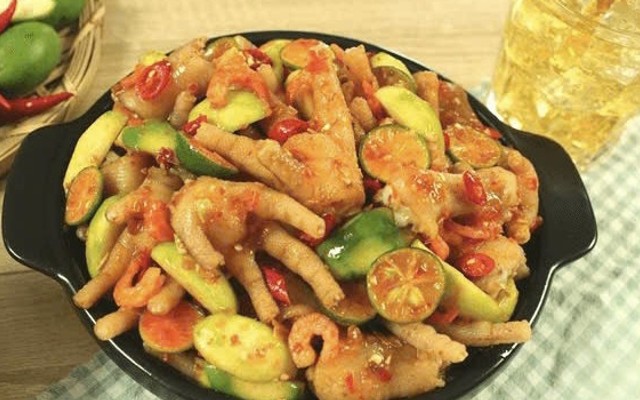 Ăn Vặt TIN TIN - Trần Hưng Đạo