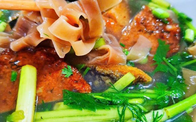 Quán Bún & Bánh Đa Cá Rô Đồng - Tùng