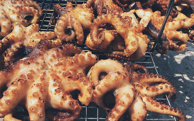 Đồ Nướng & Khô Các Loại - Trần Quang Khải