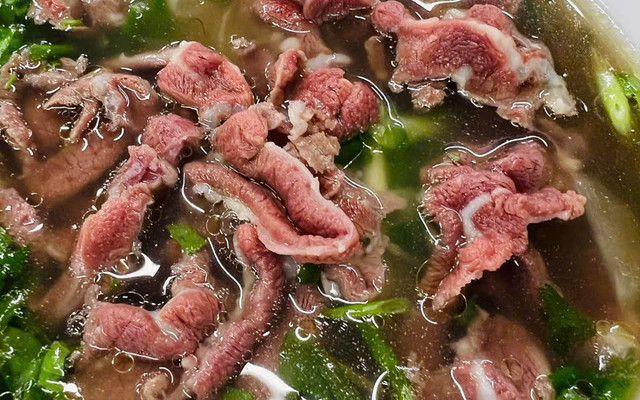 Phở Bò Hùng Râu