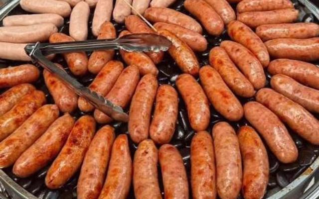 Mì Trộn Indomie 20 Thước - Bắp Bụi & Lạp Xưởng Nướng Đá - Quận 4