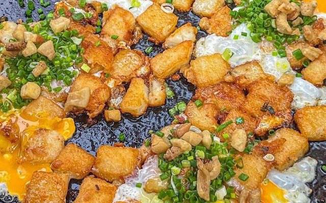 Bột Chiên & Nui Xào Bò Phú Lâm - Tân Hoà Đông