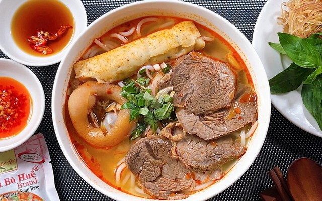 Bún Bò & Lẩu Bò - Bến Đình Quán