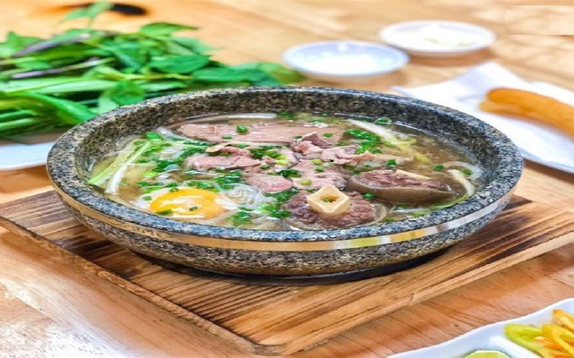 Phở Bò Thố Đá 68 - Kinh Dương Vương
