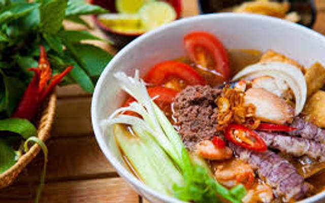 Cô Hiền - Bún Cù Kỳ - Đặc Sản Hạ Long