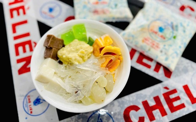 Chè Liên Đà Nẵng - Nguyễn Tất Thành