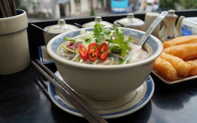 Quán Quý Phở - Nguyễn Tự Tân