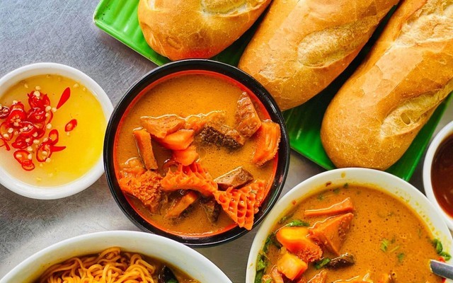 Quán Lòng Bò Phá Lấu 11