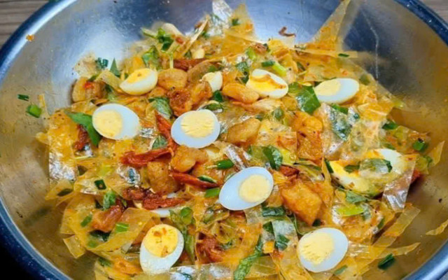 Huỳnh Như - Bánh Tráng Trộn, Xoài Lắc & Tré Trộn