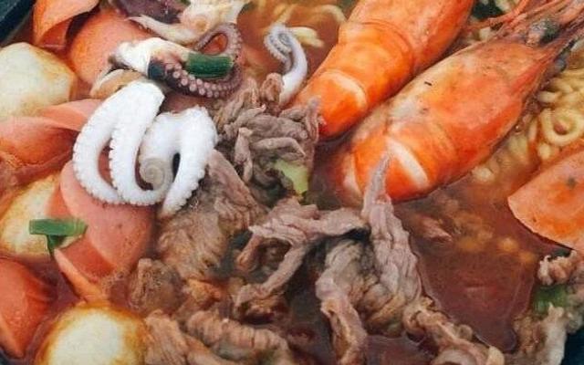 Mì Cay Seoul Sanwin - 236 Khương Đình