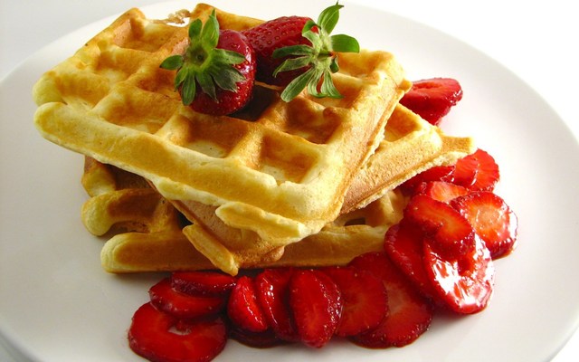 Frau Waffle - Nguyễn Thị Minh Khai