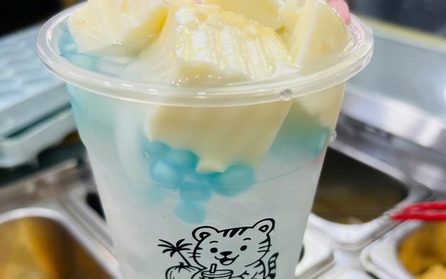 Cọp Coconut & Milktea
