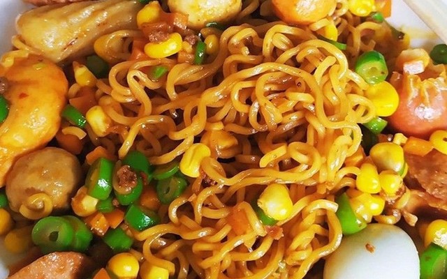 Truất’ Tea & Coffe - Mỳ Indo, Mỳ Trộn Indomie Thập Cẩm & Cam Ép Nguyên Chất - Nguyễn Trãi