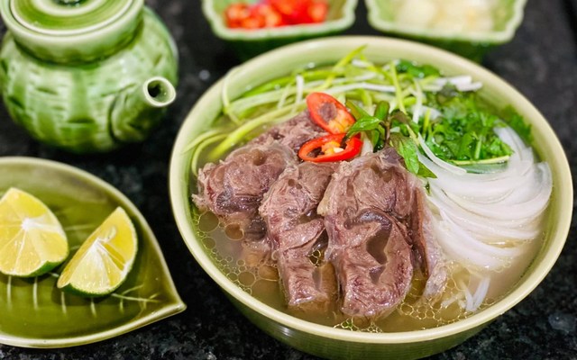 Phở Lý Quốc Sư - 78 Ngô Chí Quốc