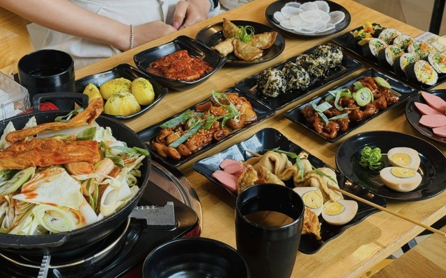 Bếp Mẹ Hàn Quốc - Tokbokki - Bùi Tá Hán