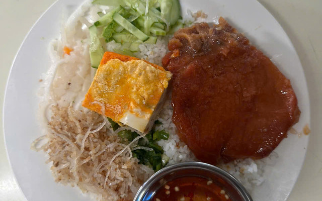 Cơm Tấm Hoa - Ấp Bắc