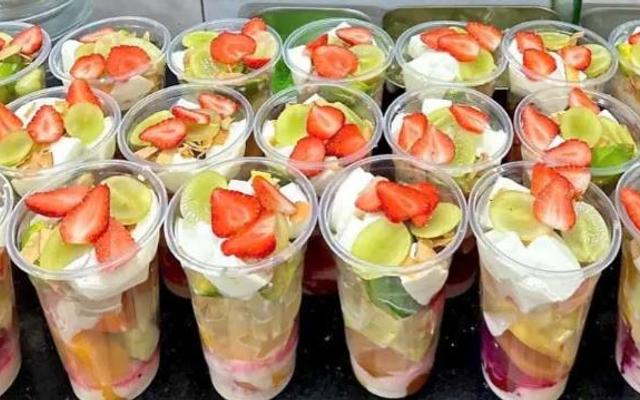 Sinh Tố Phượng - 77 Phan Đình Phùng