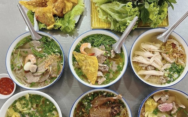 Tiệm Mì Ông Giàu - 388 Trần Hưng Đạo