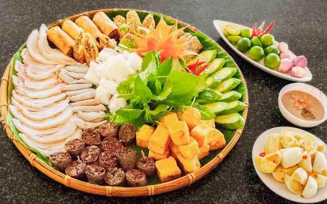 Bún Đậu Đường Ray - Lê Độ