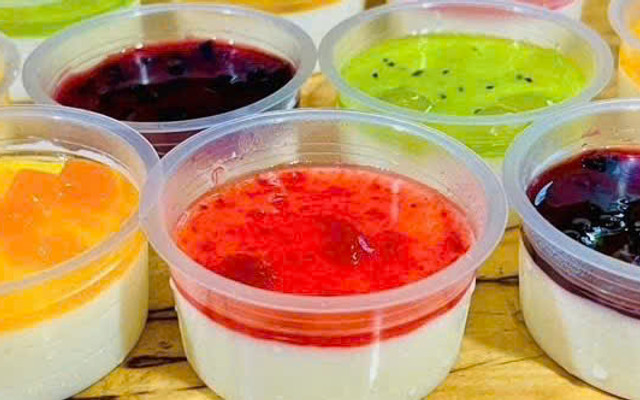 Tiệm Bánh & Ăn Vặt - Huỳnh Như