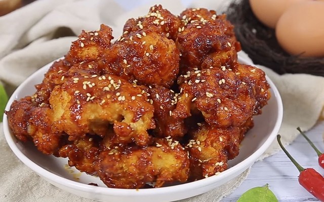 Miakitchen - Gà Sốt & Mì Trộn - Đường Số 2