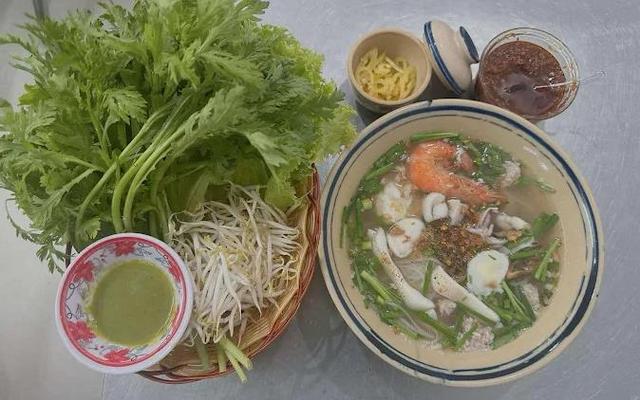 Hủ Tiếu Mực & Cháo Hàu Tuấn Anh - Lê Thị Hồng