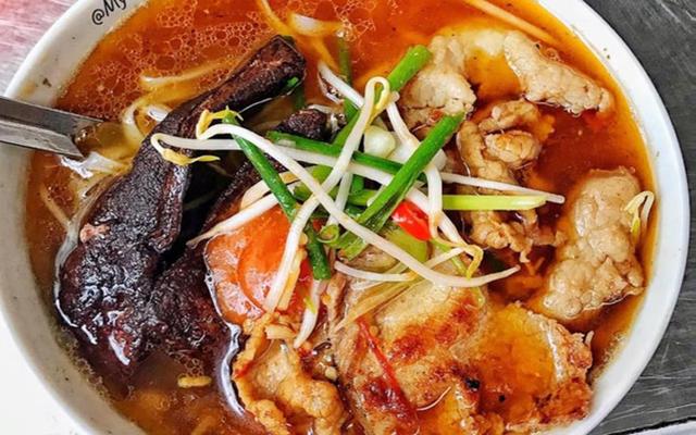 Phở Gan Cháy Bắc Ninh - 201B Trần Quốc Hoàn