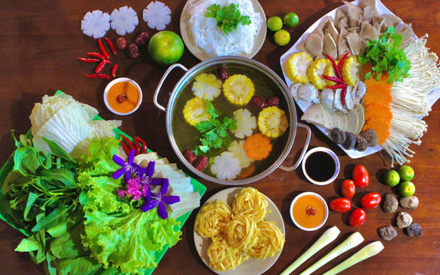 Lẩu Chay Tâm Đăng 2 - Cơm, Gỏi & Mâm Chay - 110 Đường Số 2