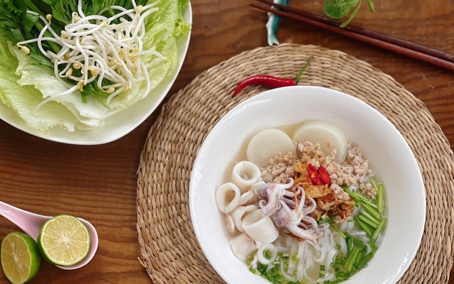Hủ Tiếu Mực 96 - Đỗ Thị Lời