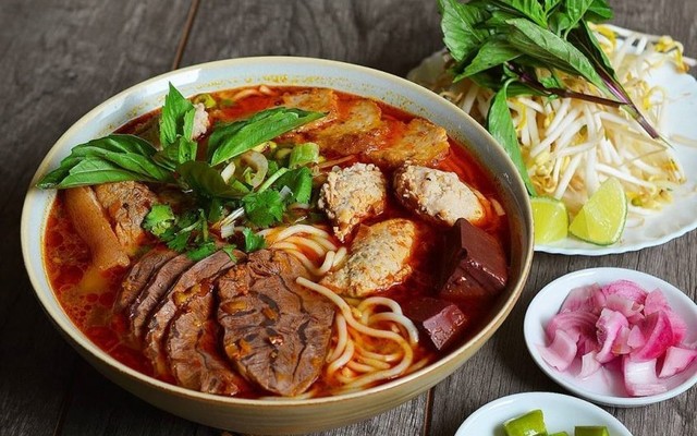 Bún Bò Huế O Thủy - Ngô Gia Tự