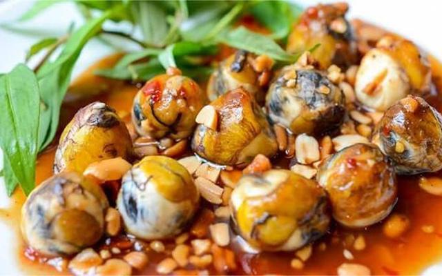 Bắp Xào, Hột Gà Nướng & Hột Vịt Lộn - Linh Moon