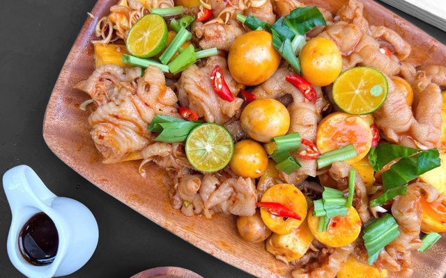 Chân Gà Sốt Thái Bếp Của Nhung - 412 Ấp Bắc