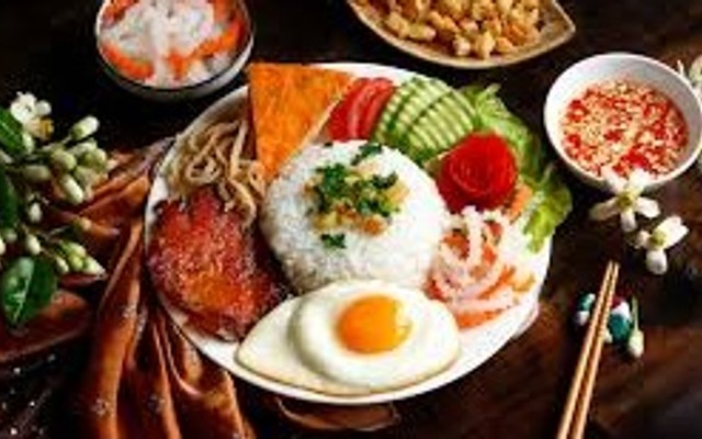 Tiệm Cơm Tấm A.Hìn - Xuân Phương