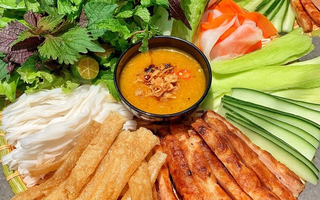 Tiệm Cô Liên - Nem Nướng Nha Trang Chuẩn Vị