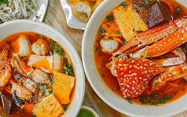 Quán Chú Cháu - Bánh Canh Ghẹ, Bún Riêu Cua Tóp Mỡ