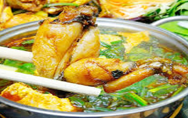 Họ Hàng Quán - Huỳnh Tấn Phát