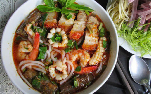 Quán Bún Mắm 83 - Chiến Lược