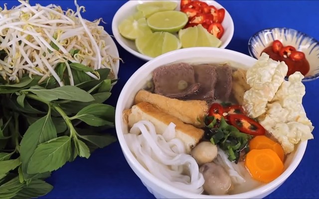 Chay Tường Ngộ - Nguyễn Nhữ Lãm