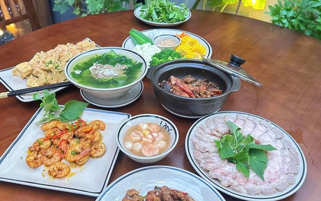 Làng Restaurant - Coffee, Phở Gà & Cơm Quê