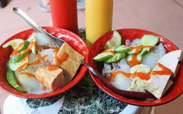 Bánh Giò Hoa - 85 Nguyễn Khang