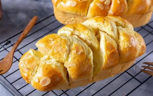 Mai Huy Bakery - 1A Ngọc Hà